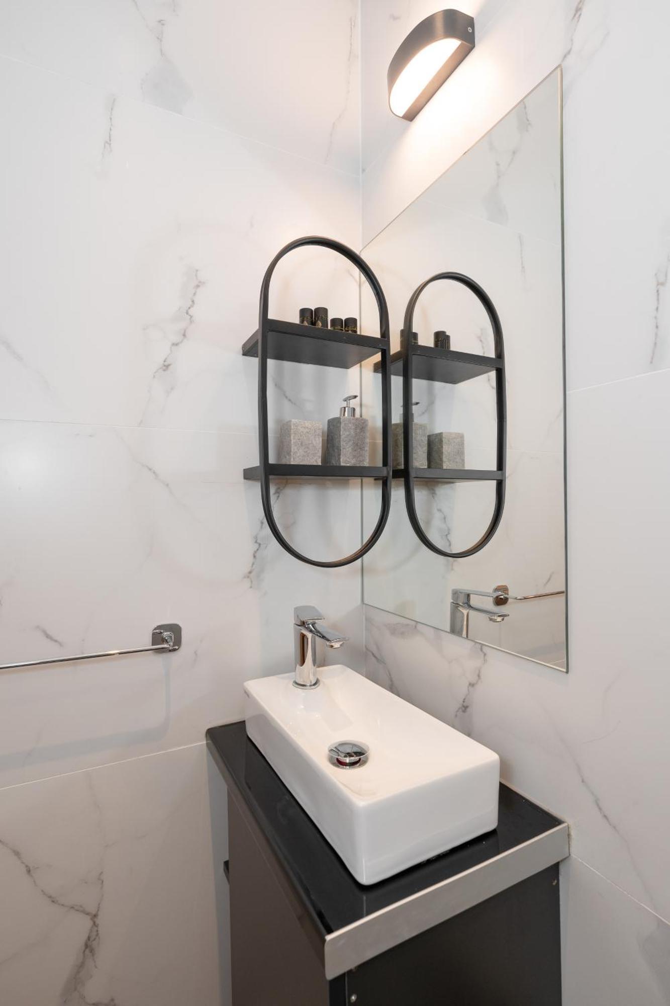 Kolonaki Elegant With Balcony Apartment Athens