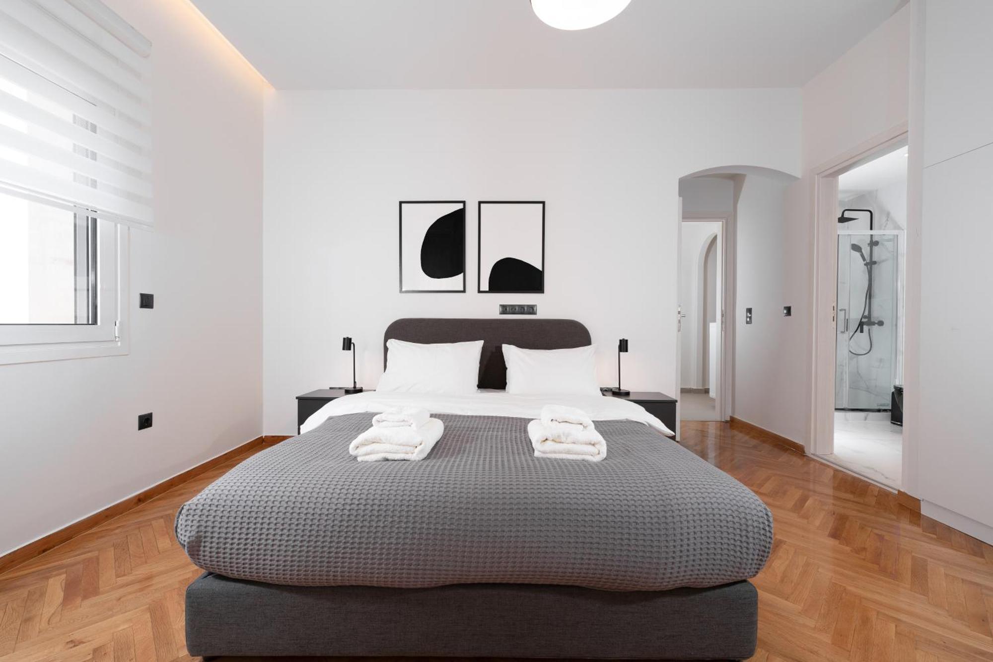 Kolonaki Elegant With Balcony Apartment *