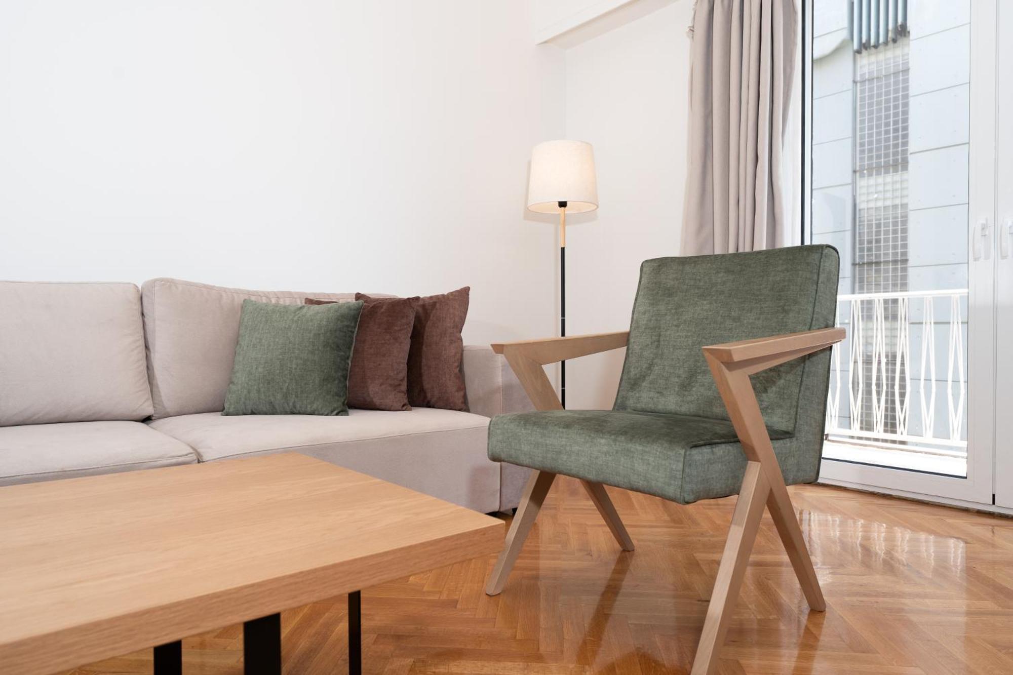 Apartment Kolonaki Elegant With Balcony Athens